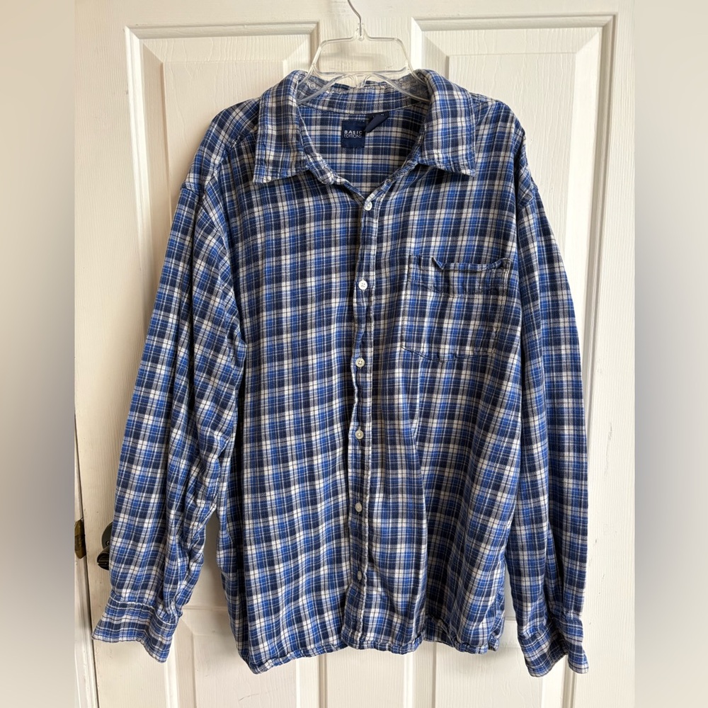 ❤️ Basic Editions Men’s Large Navy and White Checkered Shirt 100% Cotton